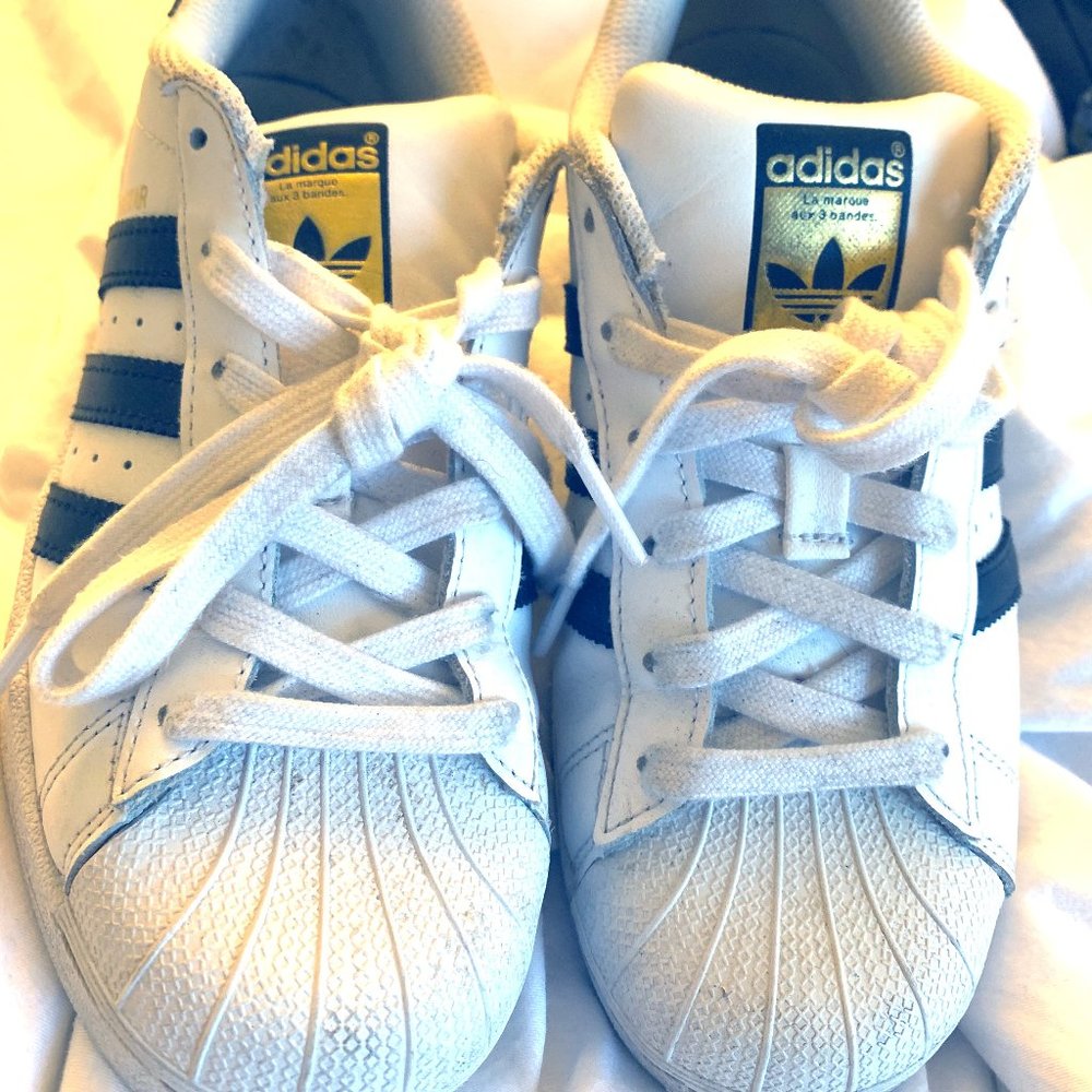 Adidas Superstar Sneakers